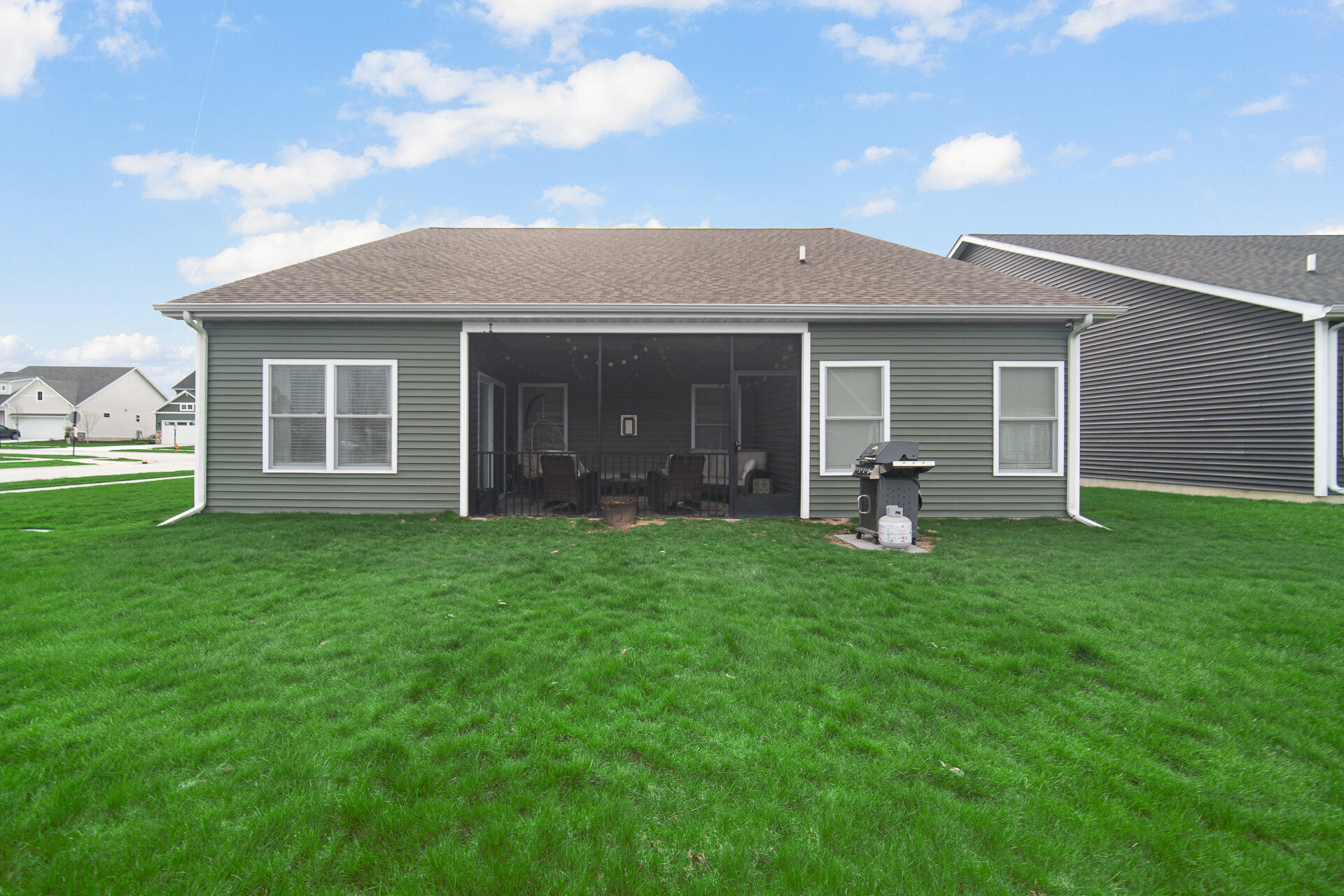 499 Cherrywood Lane