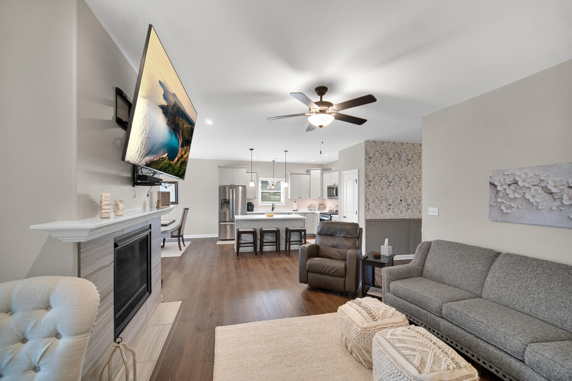 499 Cherrywood Lane
