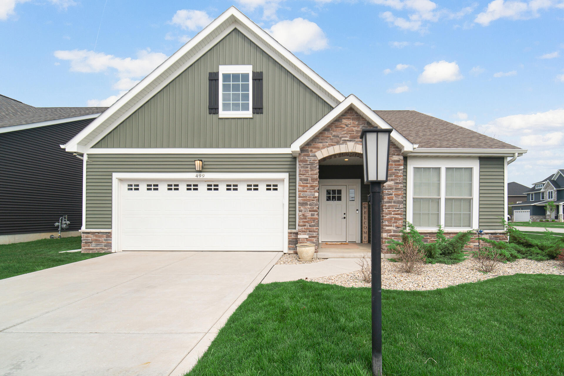 499 Cherrywood Lane