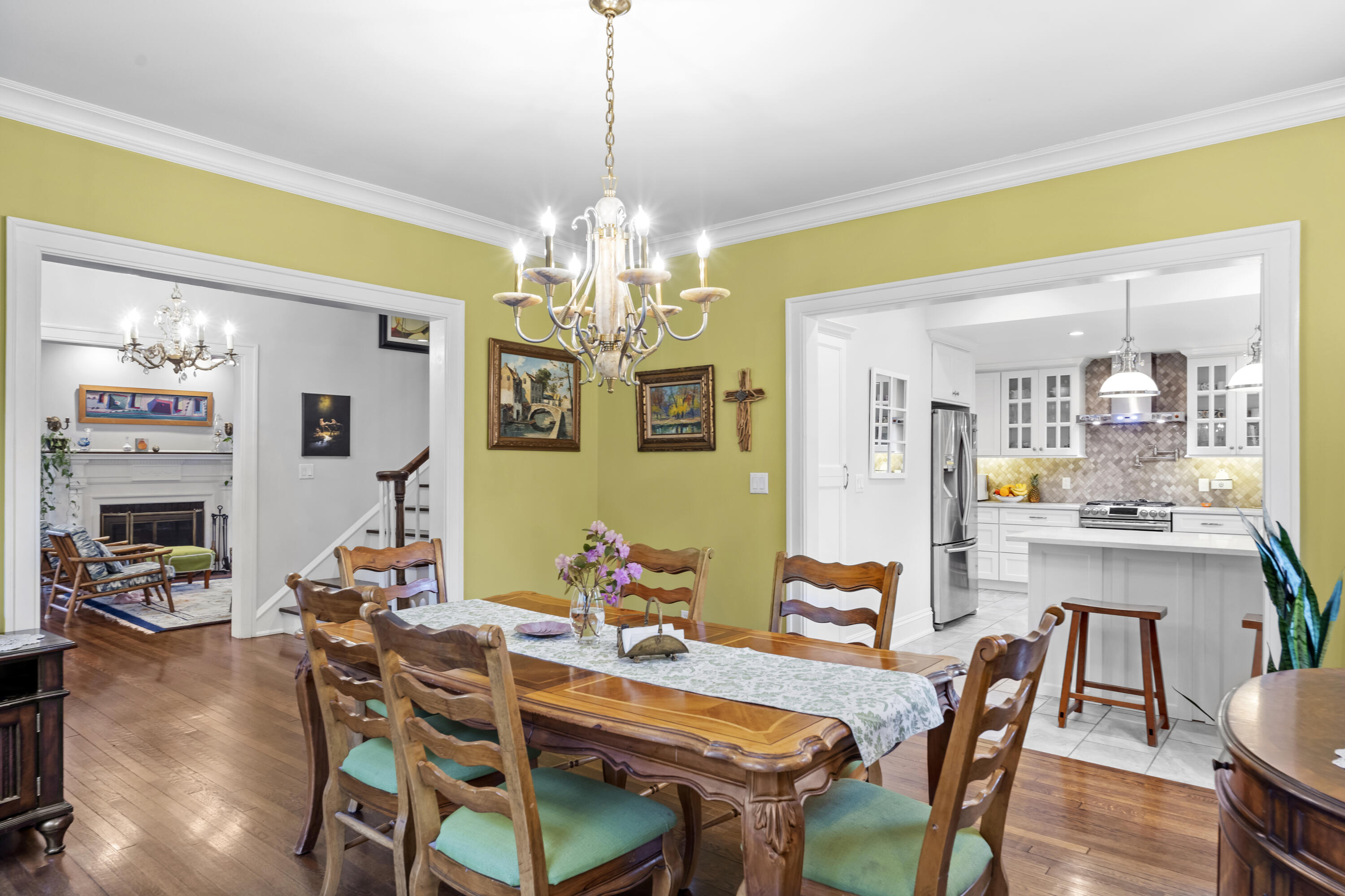 200 N Marquette Trail