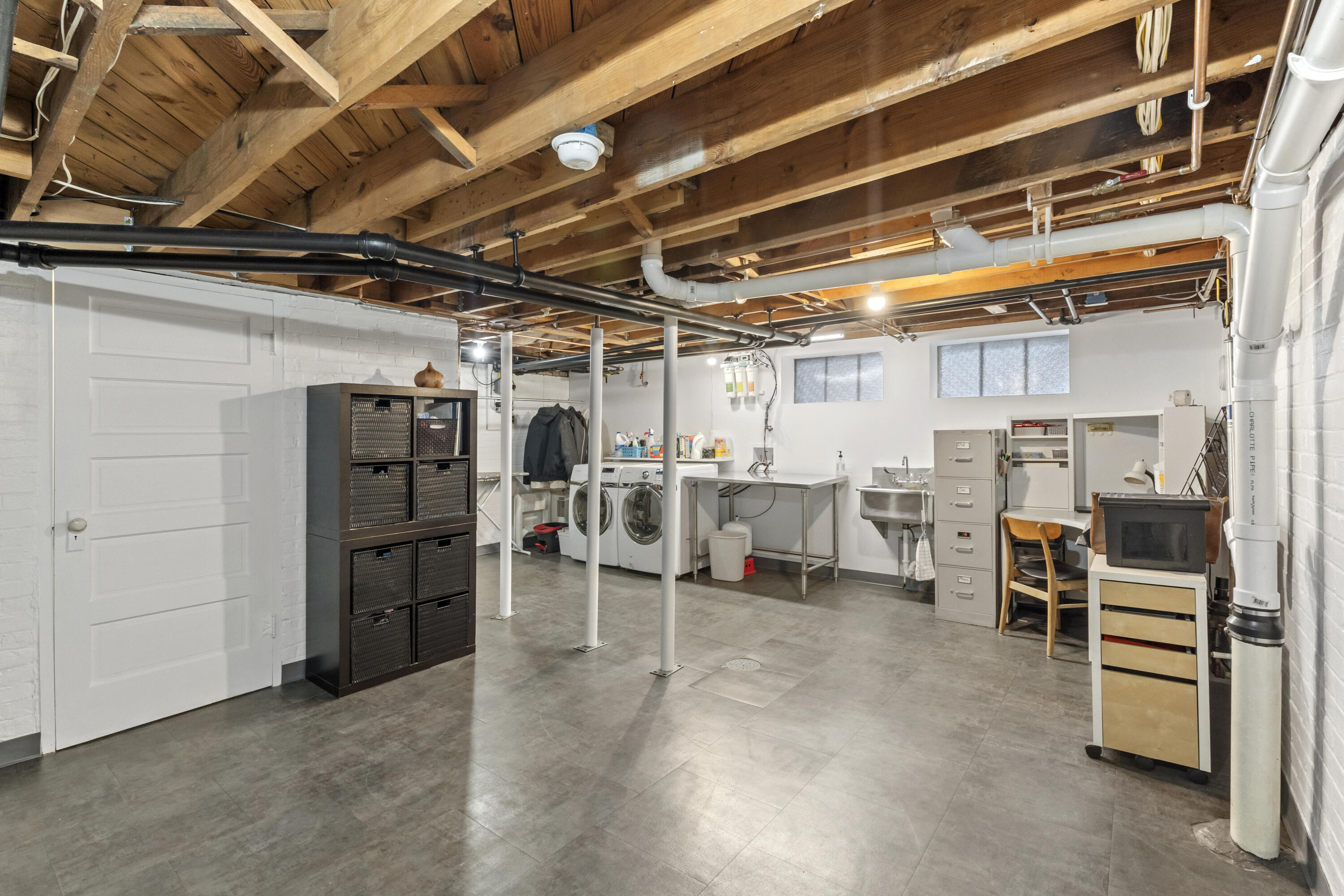 200 N Marquette Trail