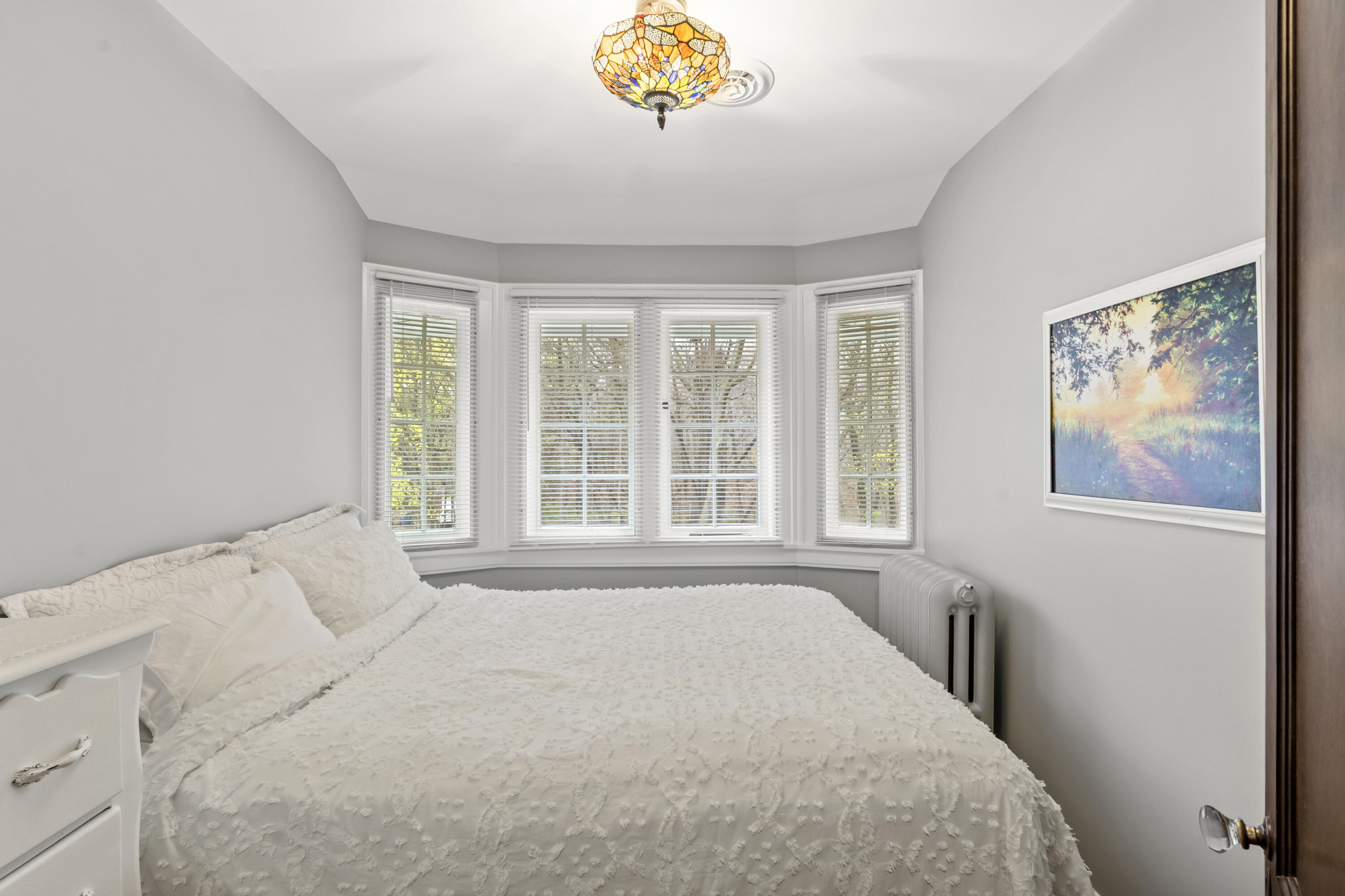200 N Marquette Trail