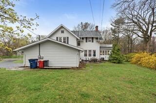 200 N Marquette Trail