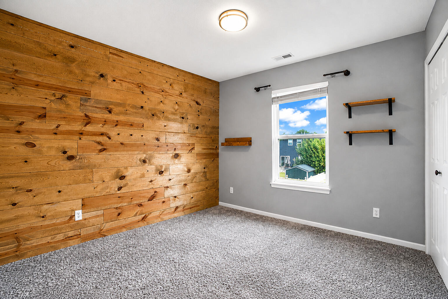 527 Chicory Lane
