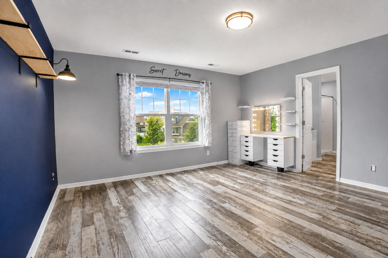 527 Chicory Lane