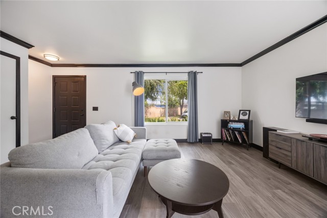 871 W 12th ST Unit: 1