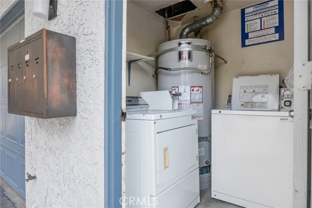 871 W 12th ST Unit: 1