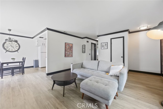 871 W 12th ST Unit: 1