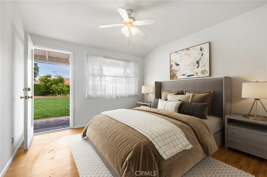 12351 Woodlawn Avenue