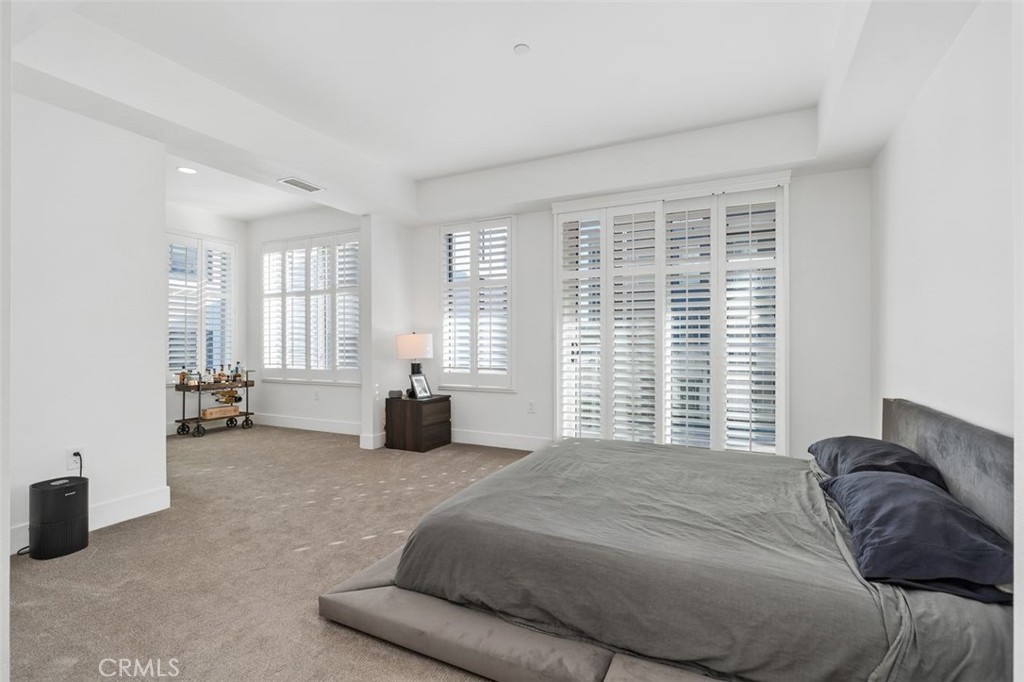 150 The Promenade N 202