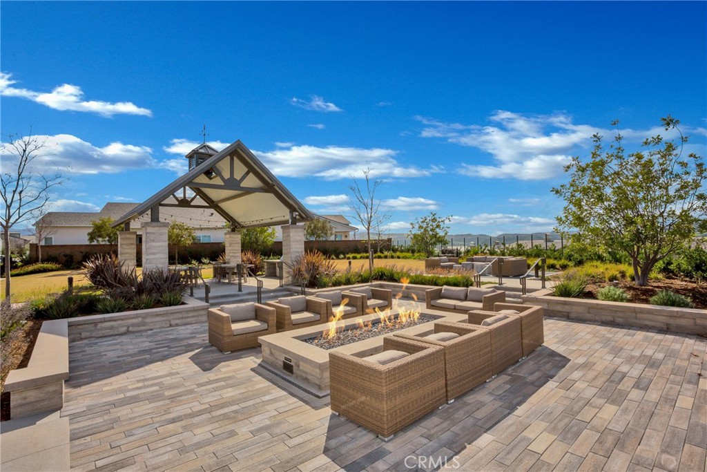 27 Garcilla Dr 