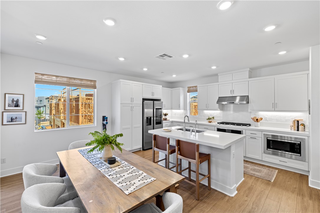 1281 Windmill Road