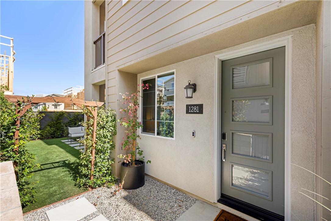1281 Windmill Road