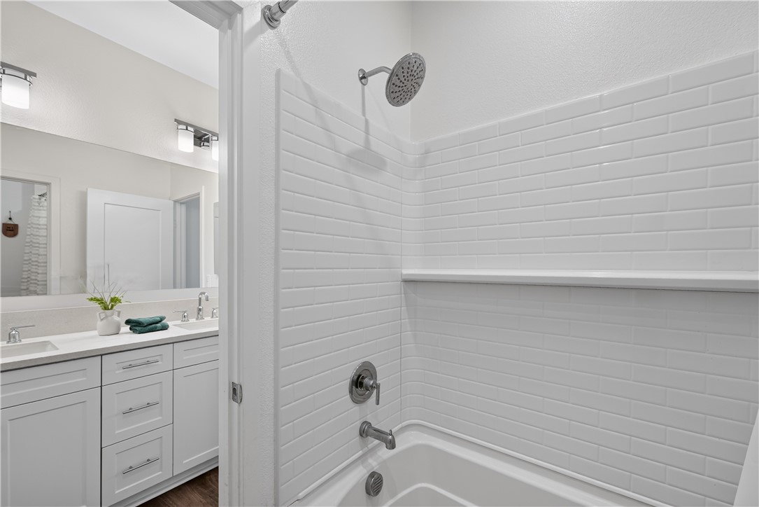 115 Sunstone Place