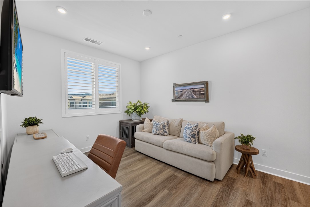 115 Sunstone Place
