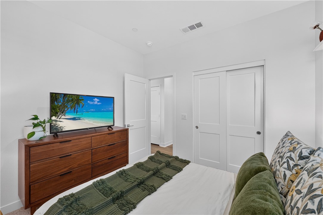 115 Sunstone Place