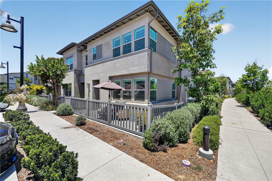 115 Sunstone Place