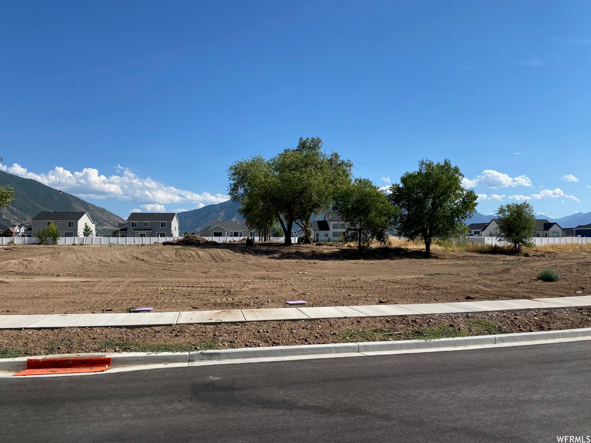 2771 W AURORA AVE Unit: 324