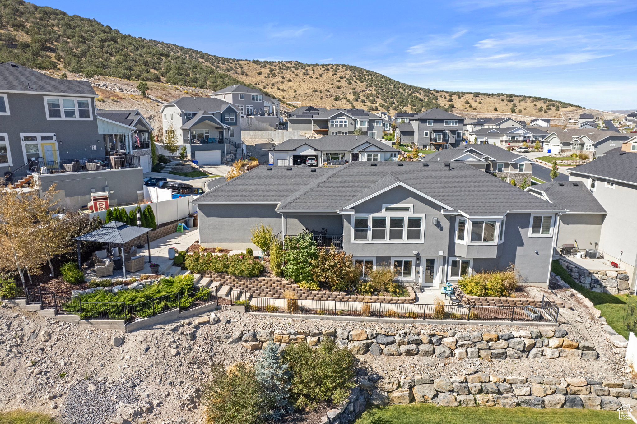 7118 N HOLLOW CREST CIR