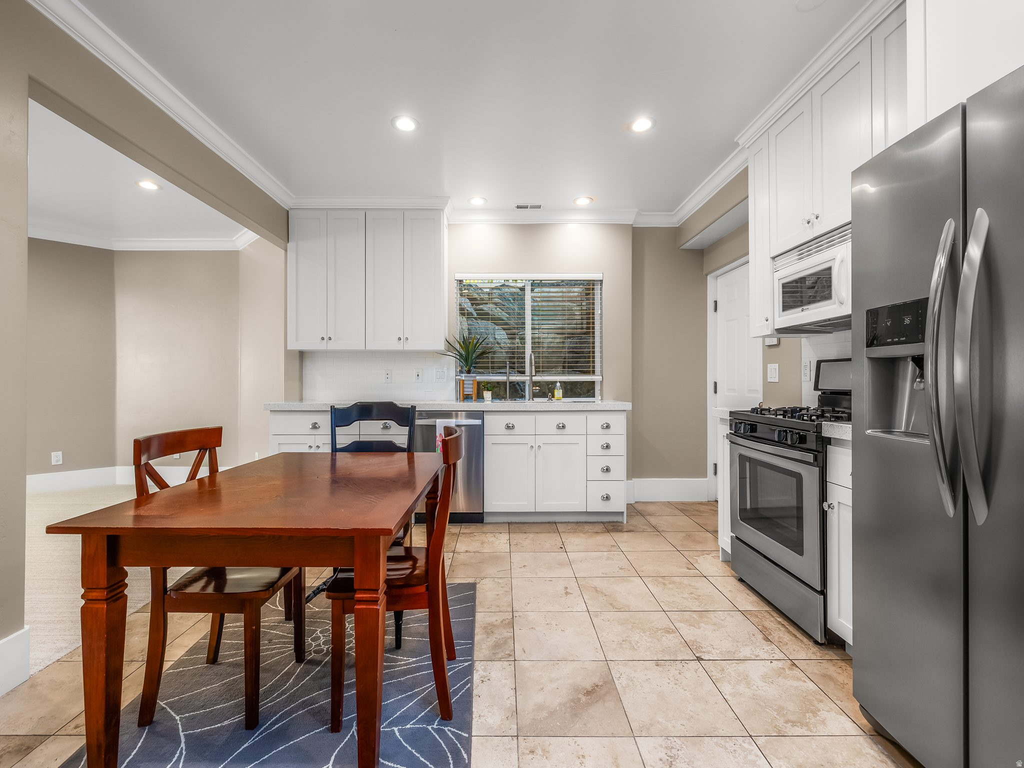 342 W MILLCREEK RD