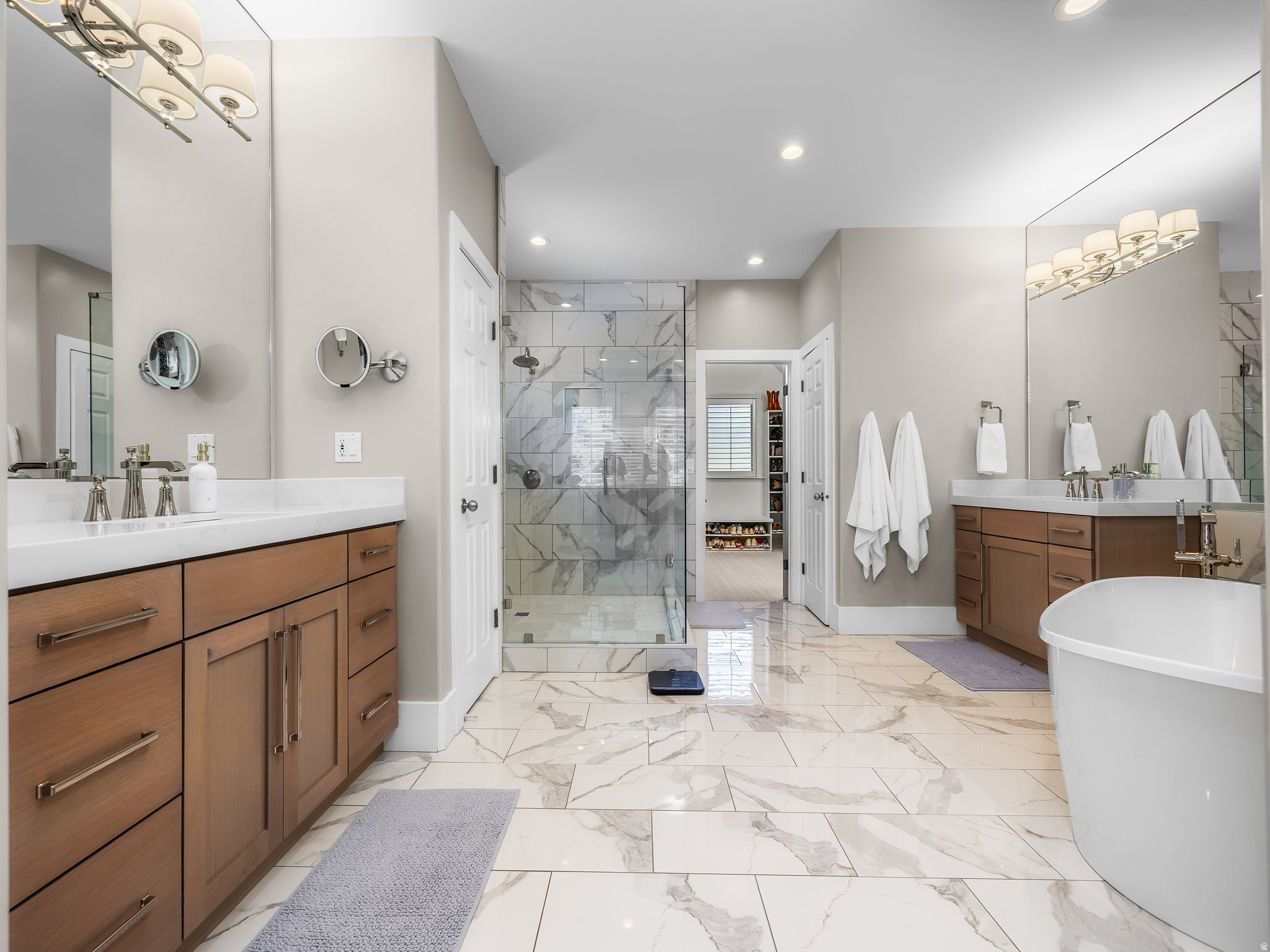 342 W MILLCREEK RD