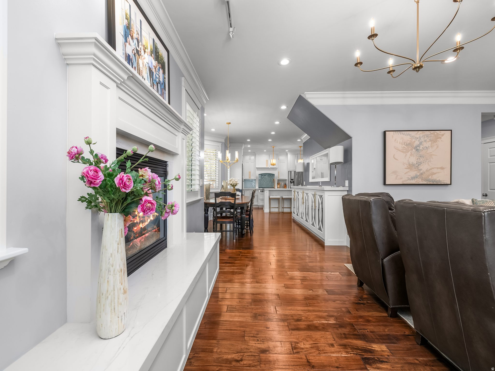 342 W MILLCREEK RD
