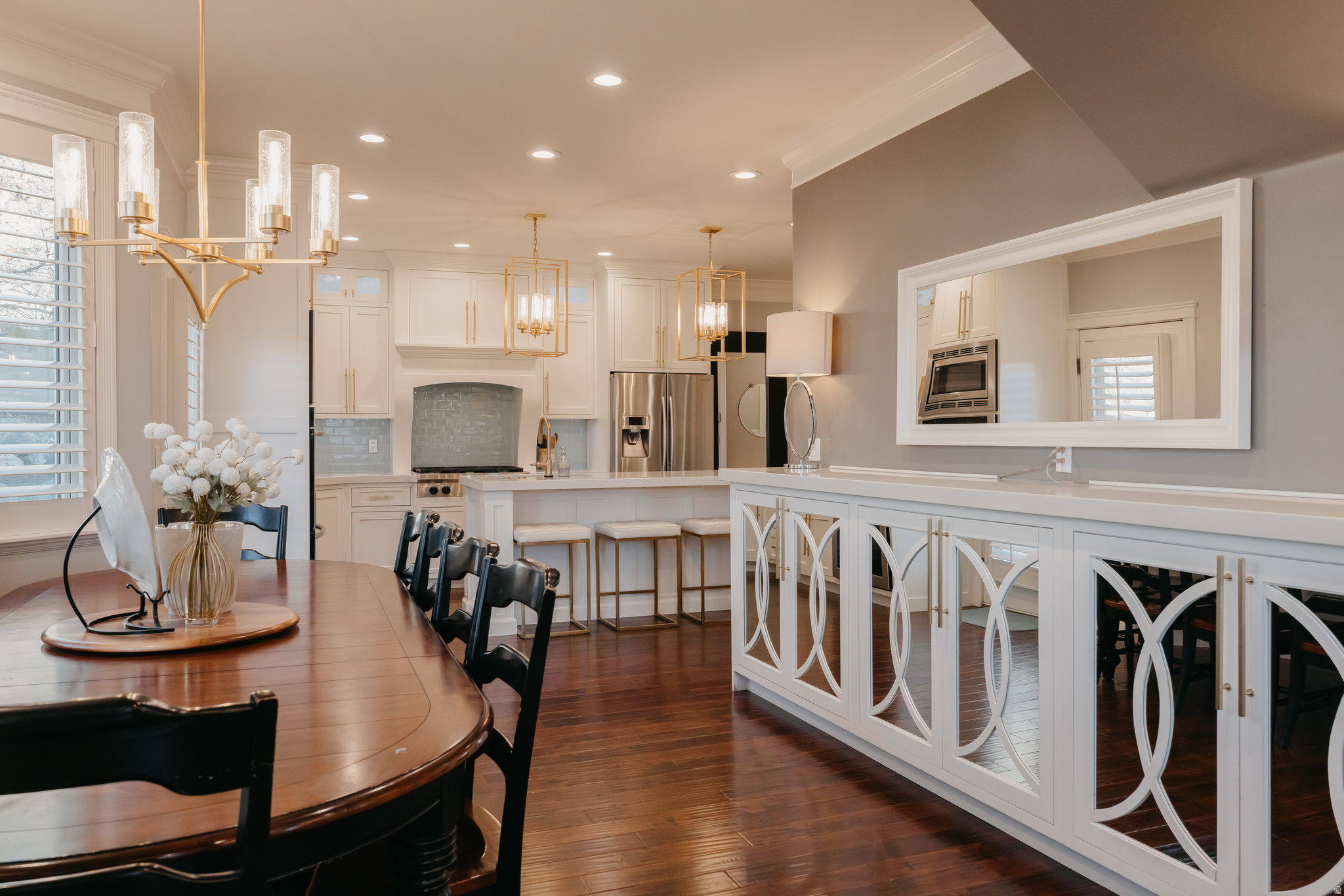 342 W MILLCREEK RD