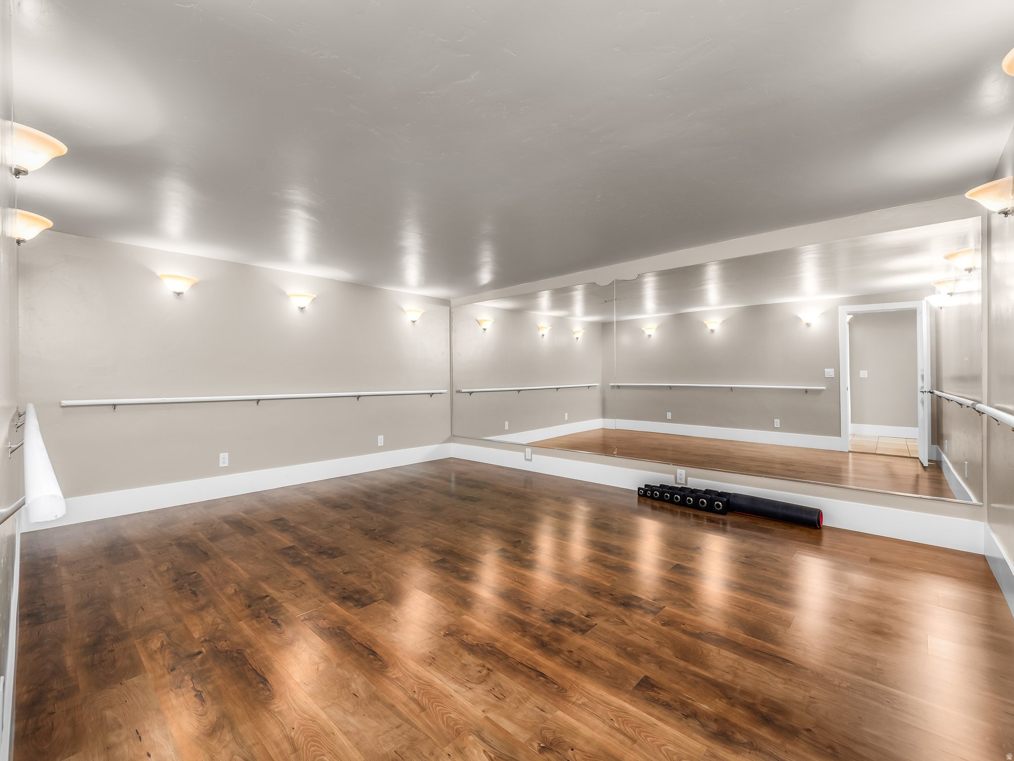 342 W MILLCREEK RD