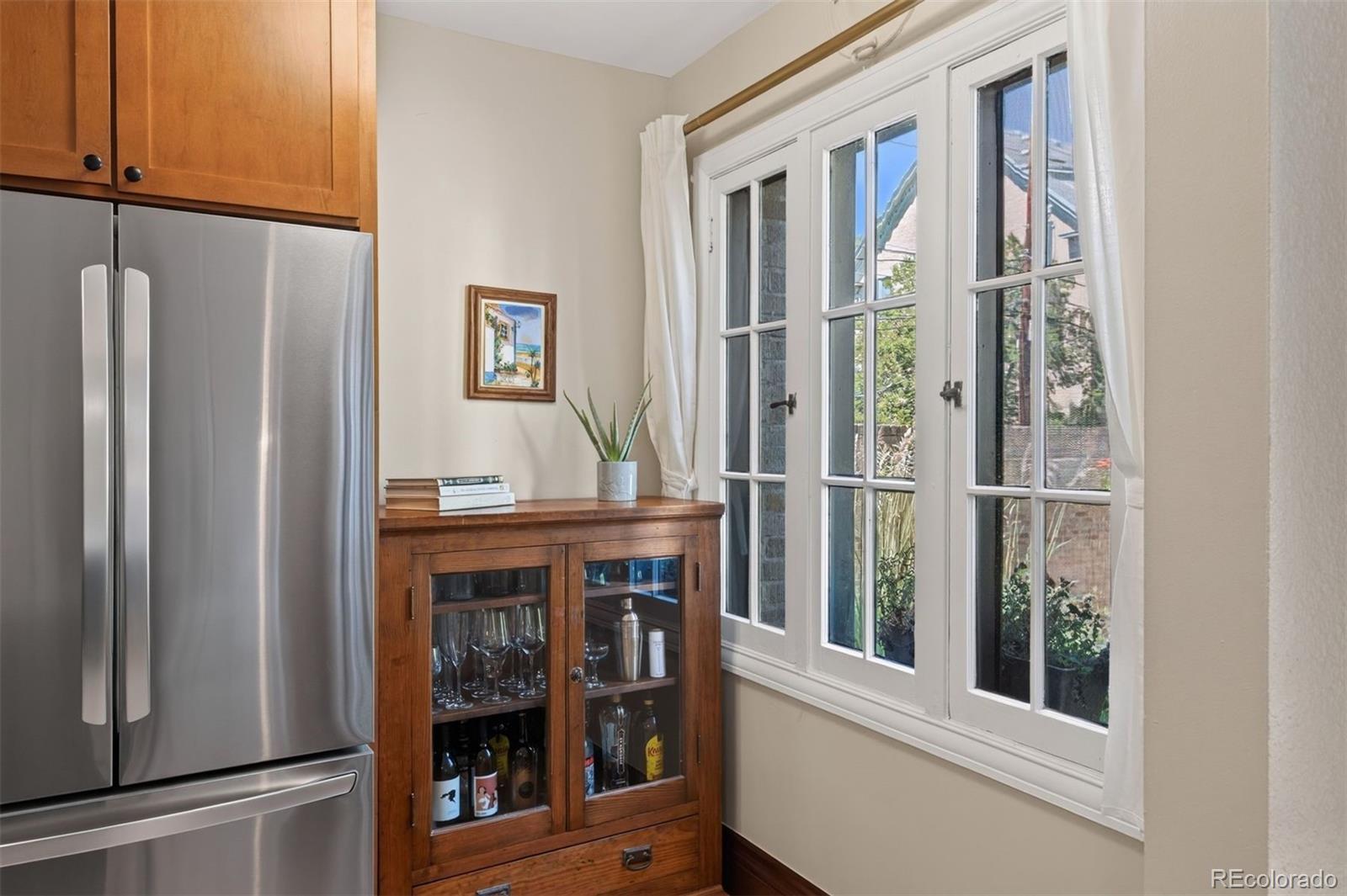 2533 E 11th Avenue Unit: 104