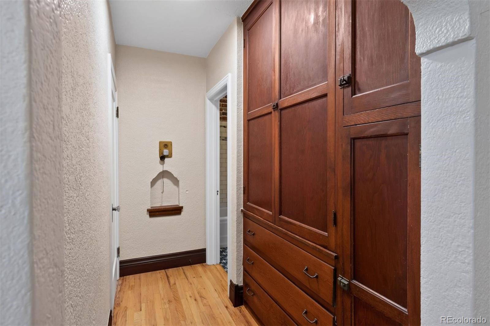 2533 E 11th Avenue Unit: 104
