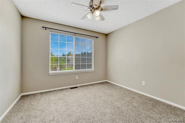 4927 Tarcoola Lane