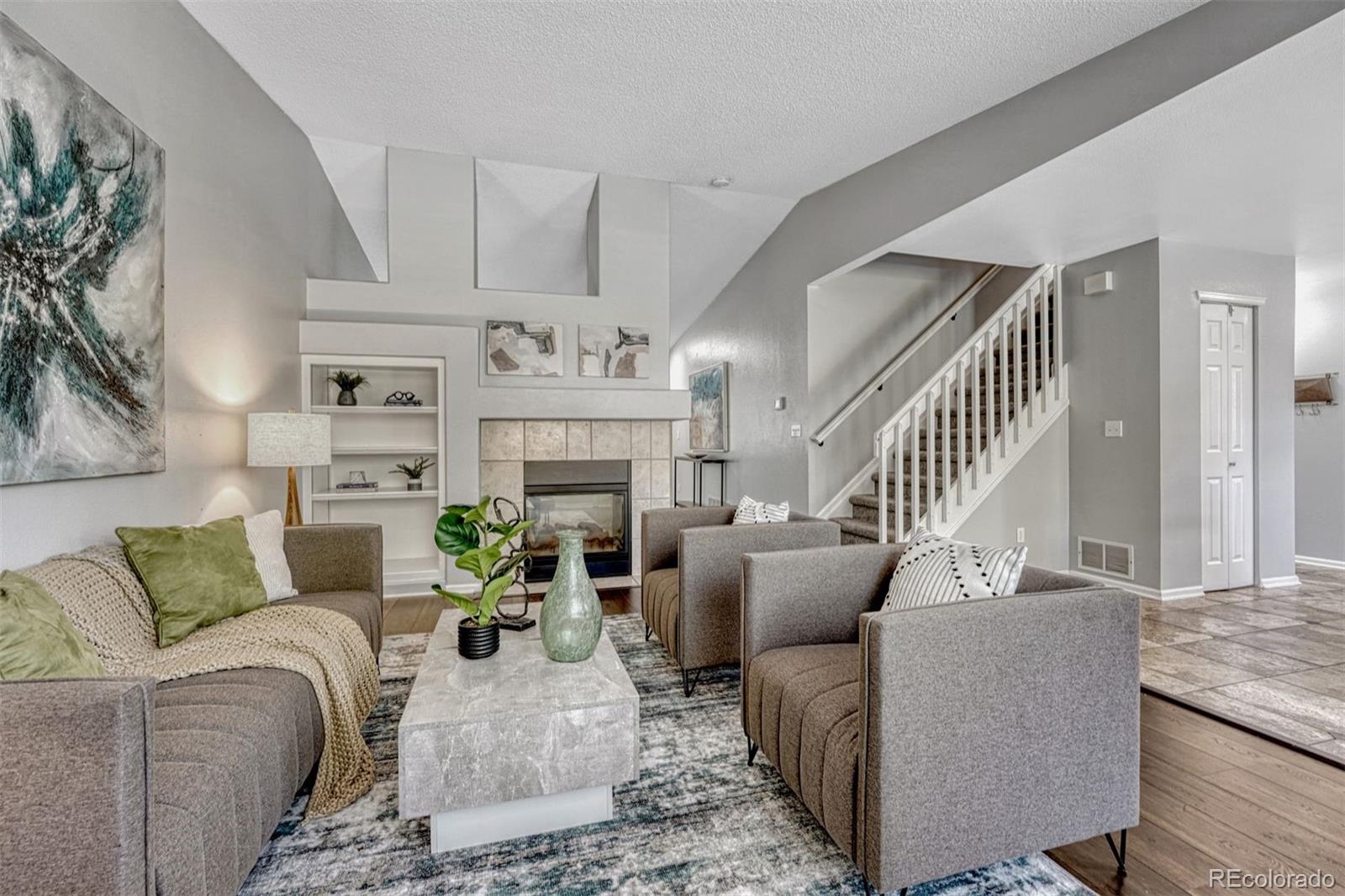 4927 Tarcoola Lane