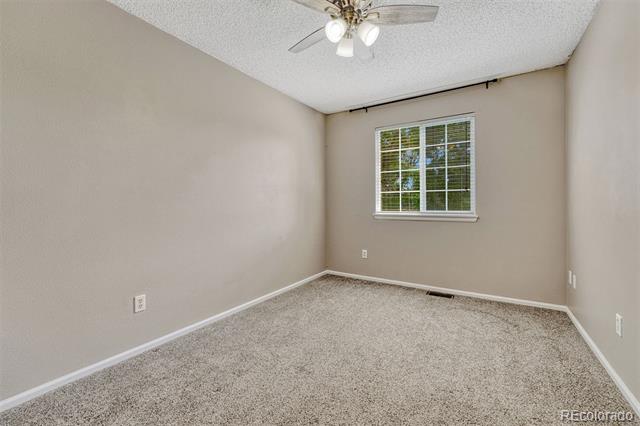 4927 Tarcoola Lane
