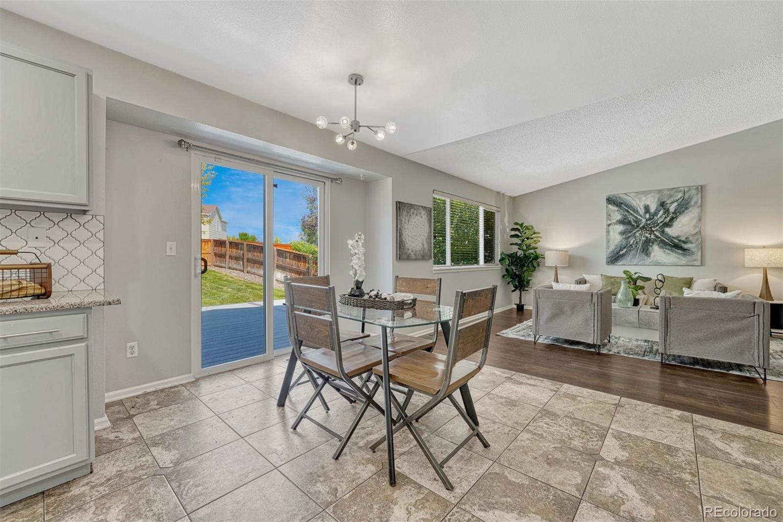 4927 Tarcoola Lane