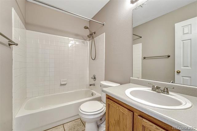 4927 Tarcoola Lane