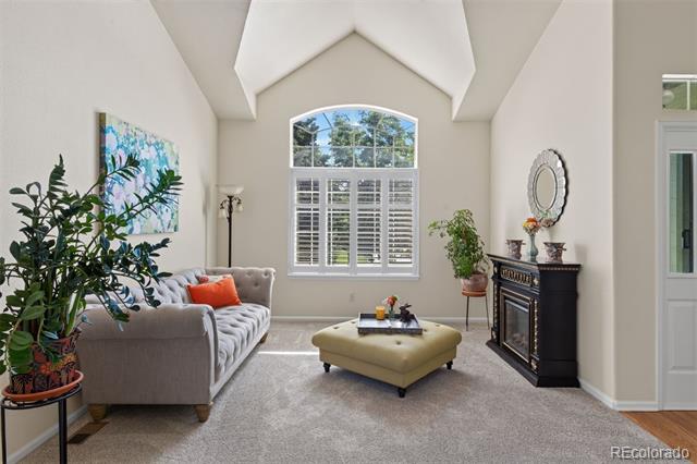 17807 E Oakwood Lane