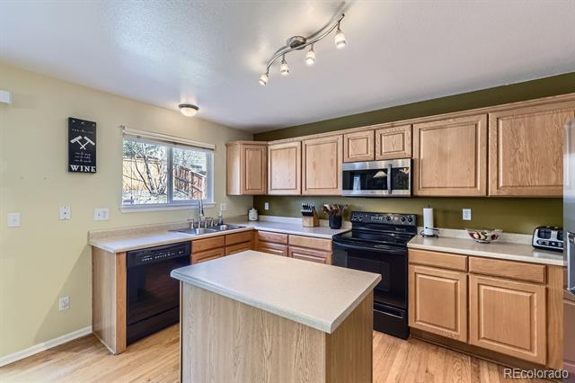 10065 Cairns Court