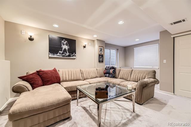 10065 Cairns Court