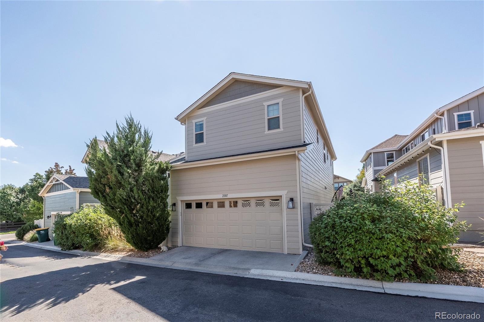 21887 E Tallkid Avenue