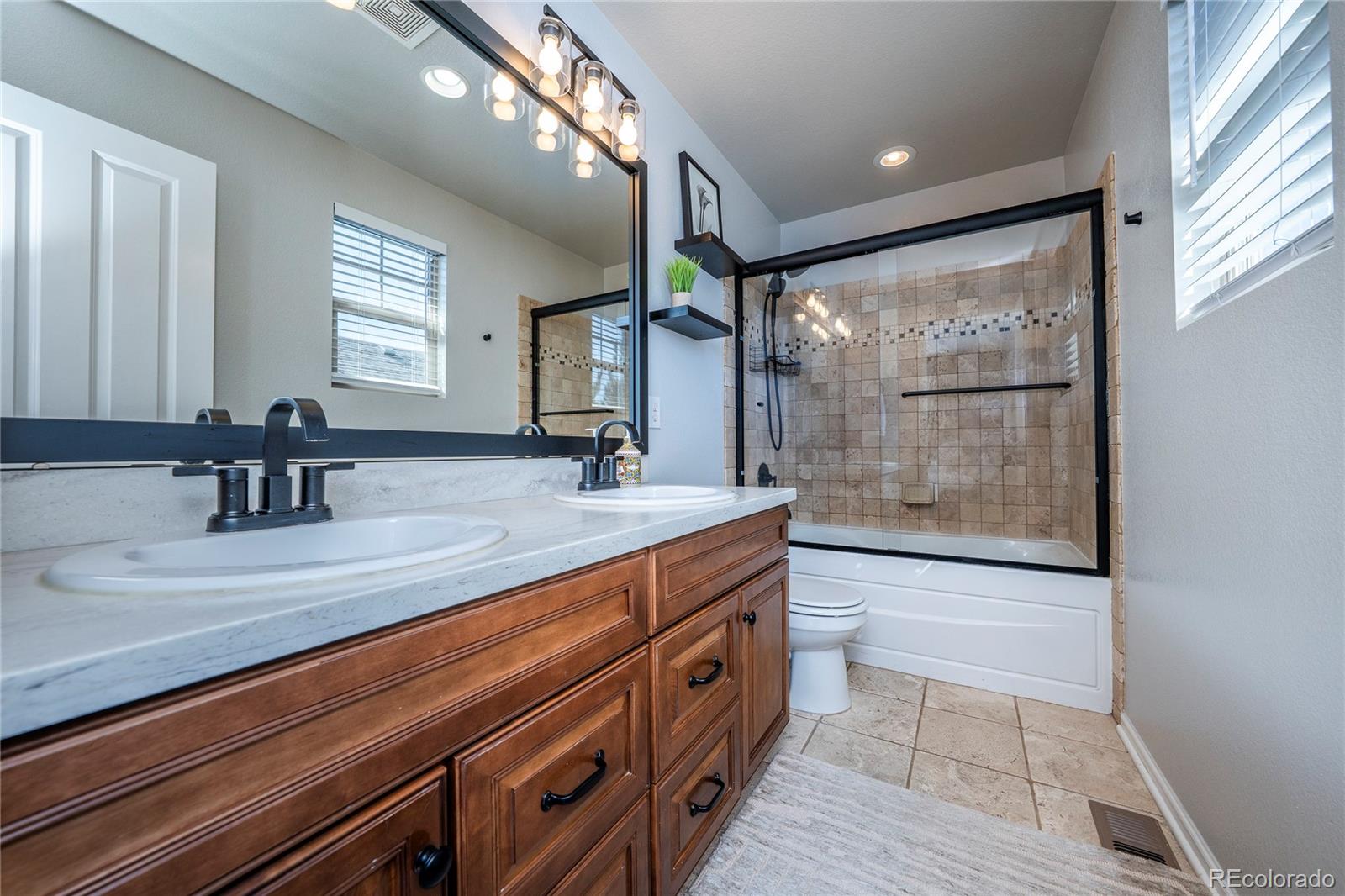 21887 E Tallkid Avenue