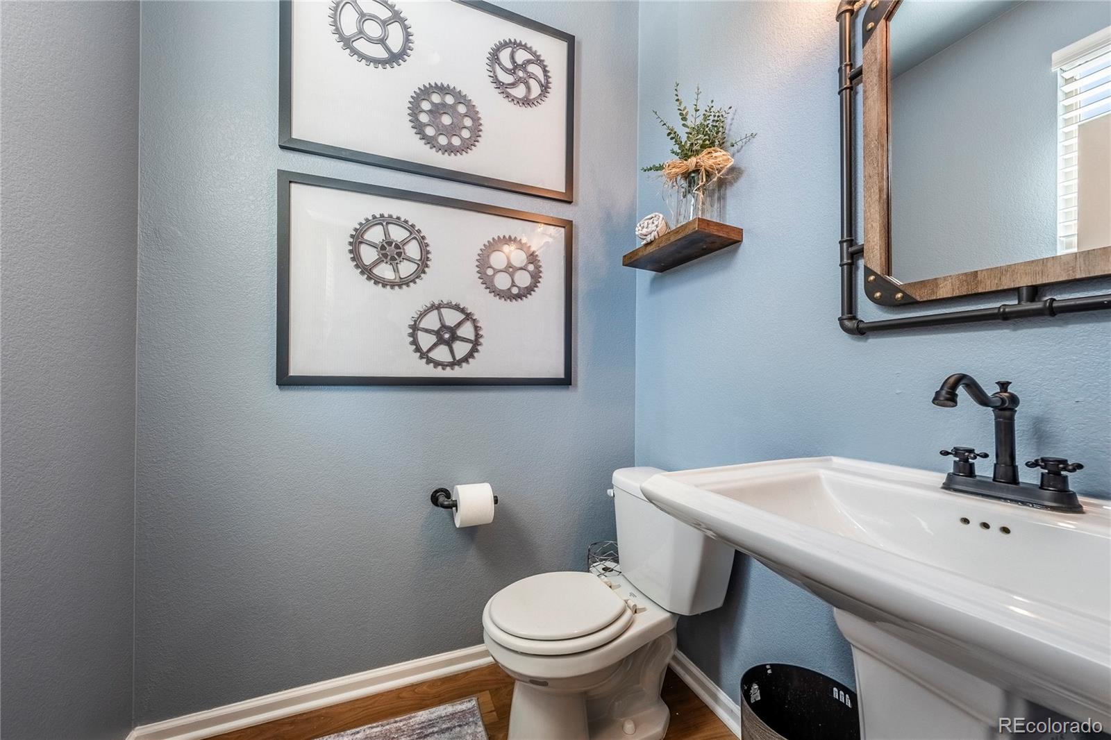 21887 E Tallkid Avenue