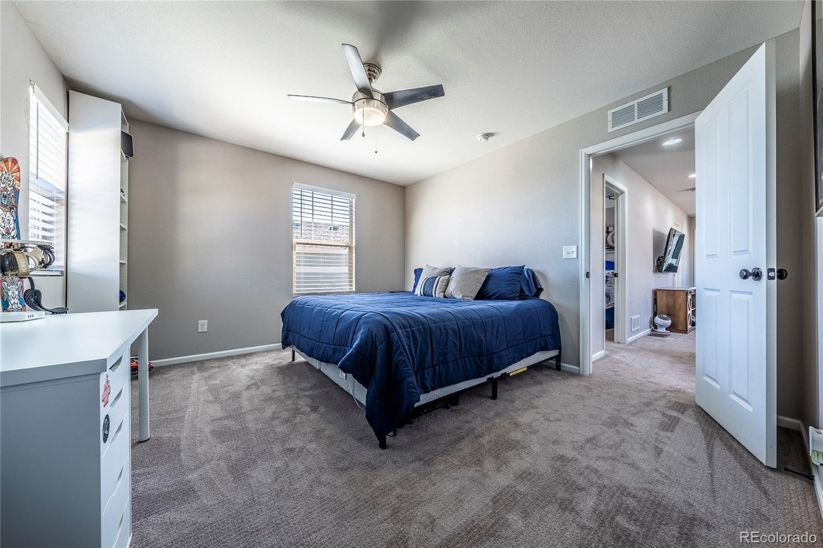 21887 E Tallkid Avenue