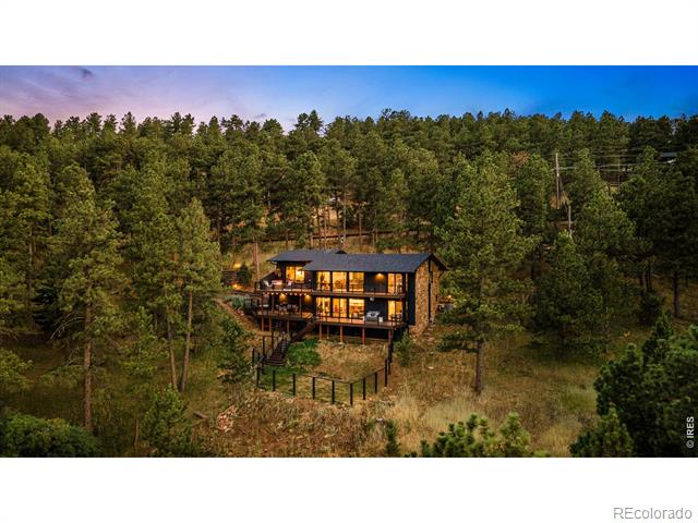 228 Alpine Way