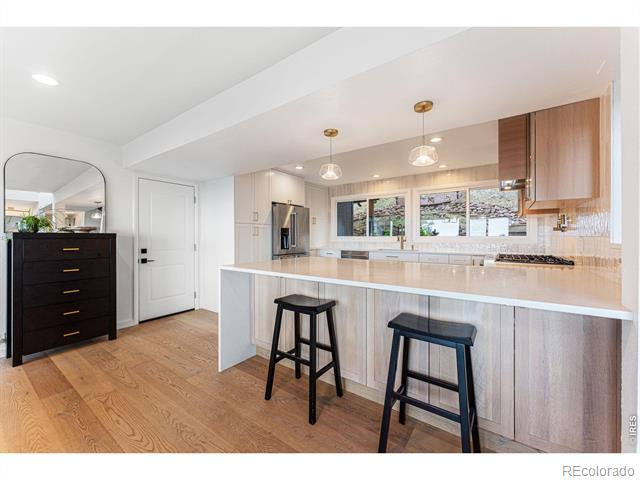 228 Alpine Way