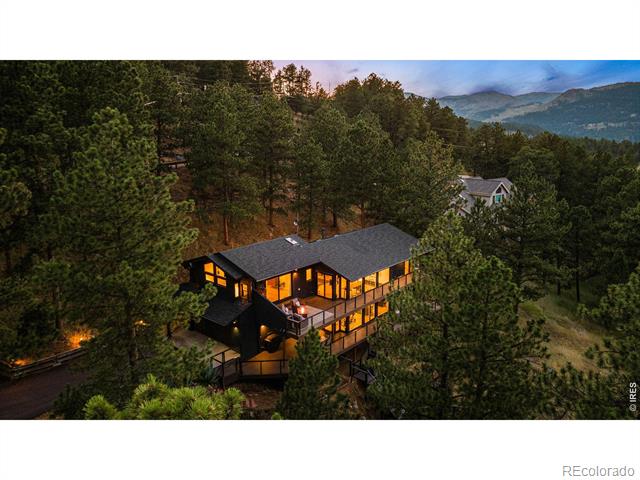 228 Alpine Way