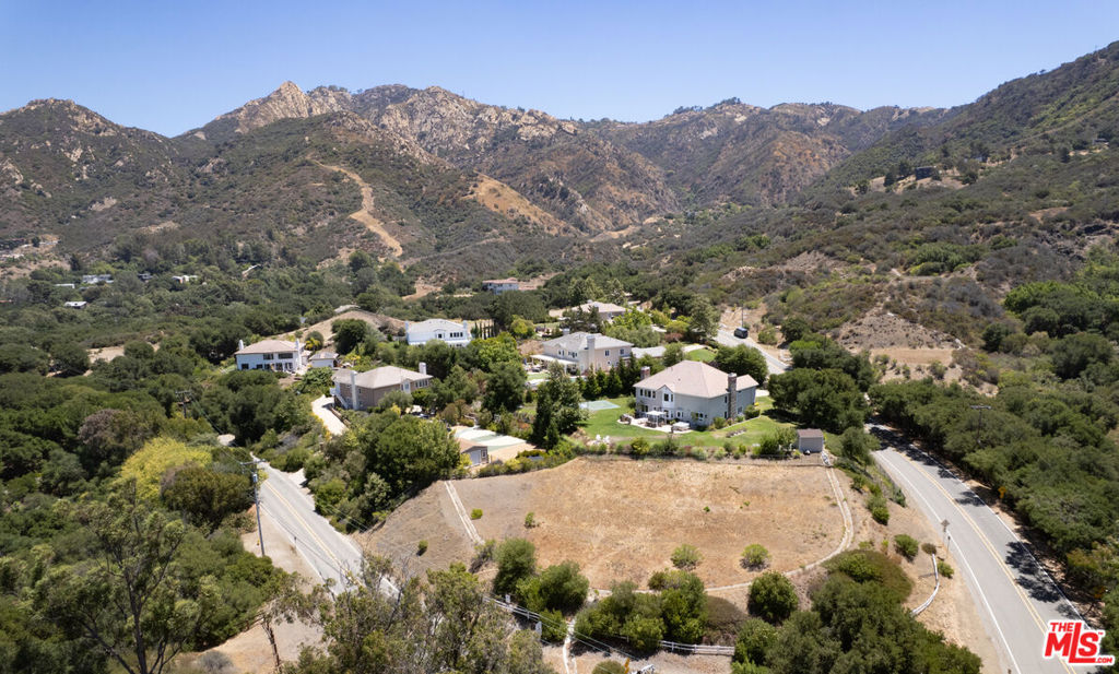 25755 Piuma Road