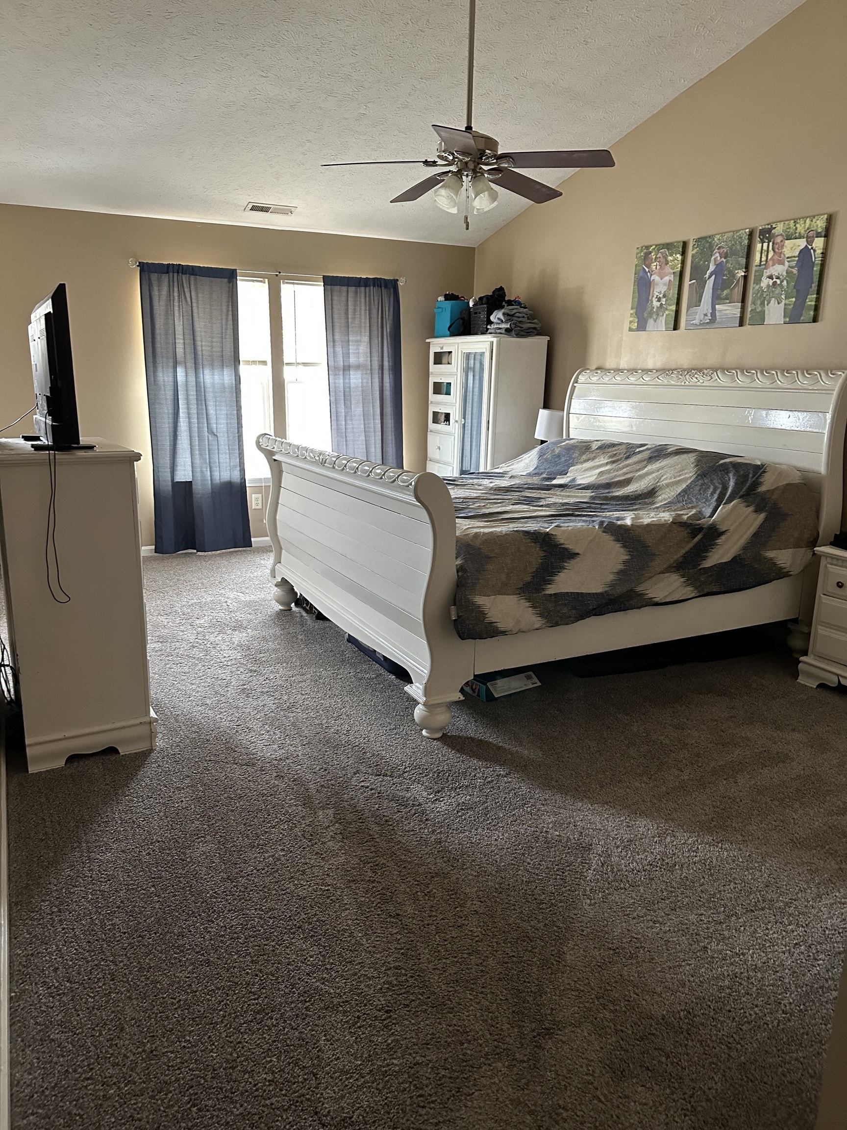 1091 Meadowview Court