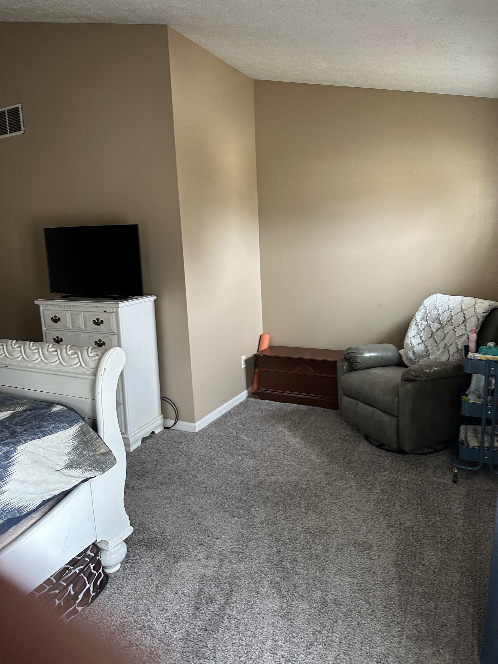 1091 Meadowview Court