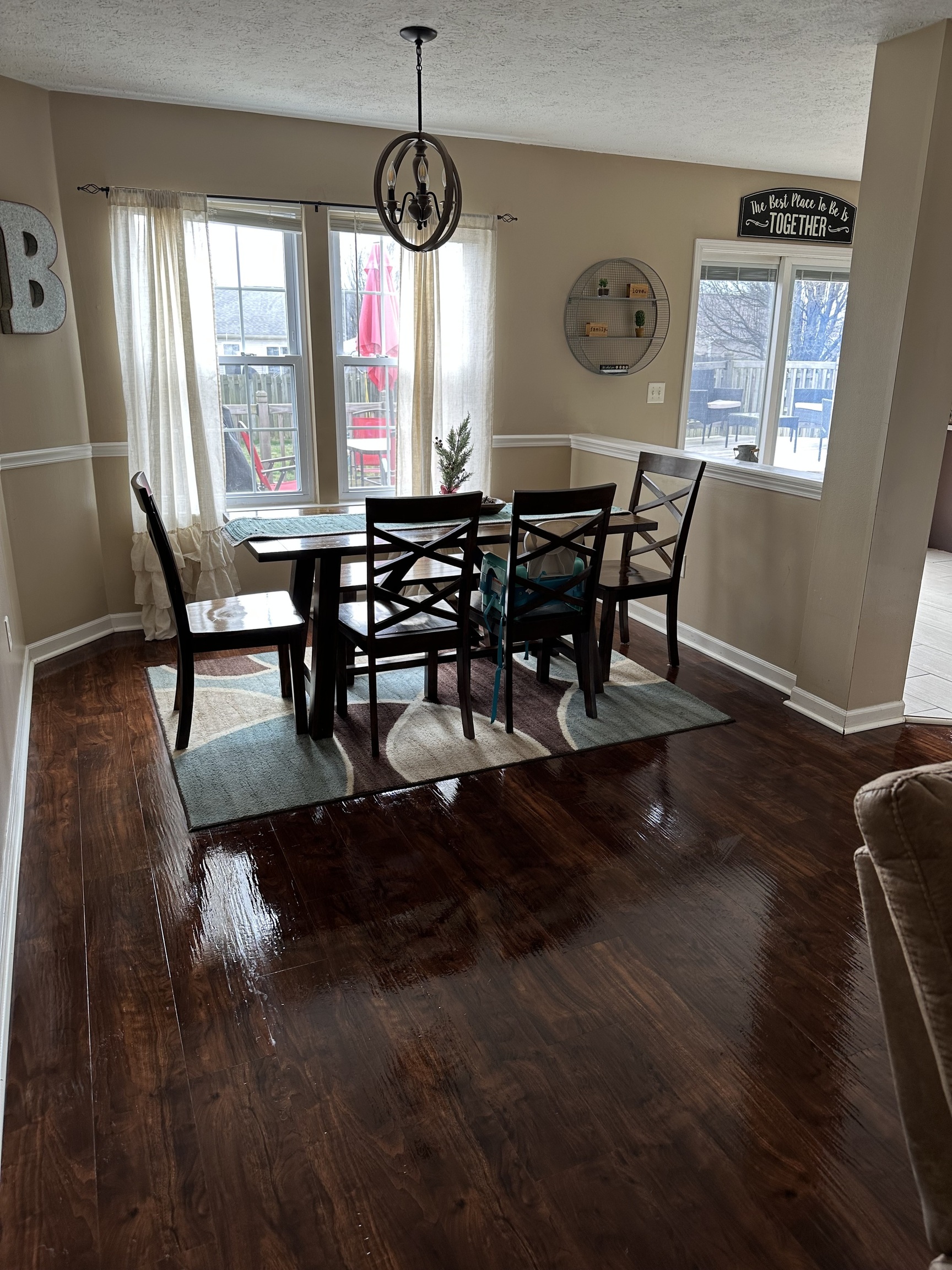 1091 Meadowview Court