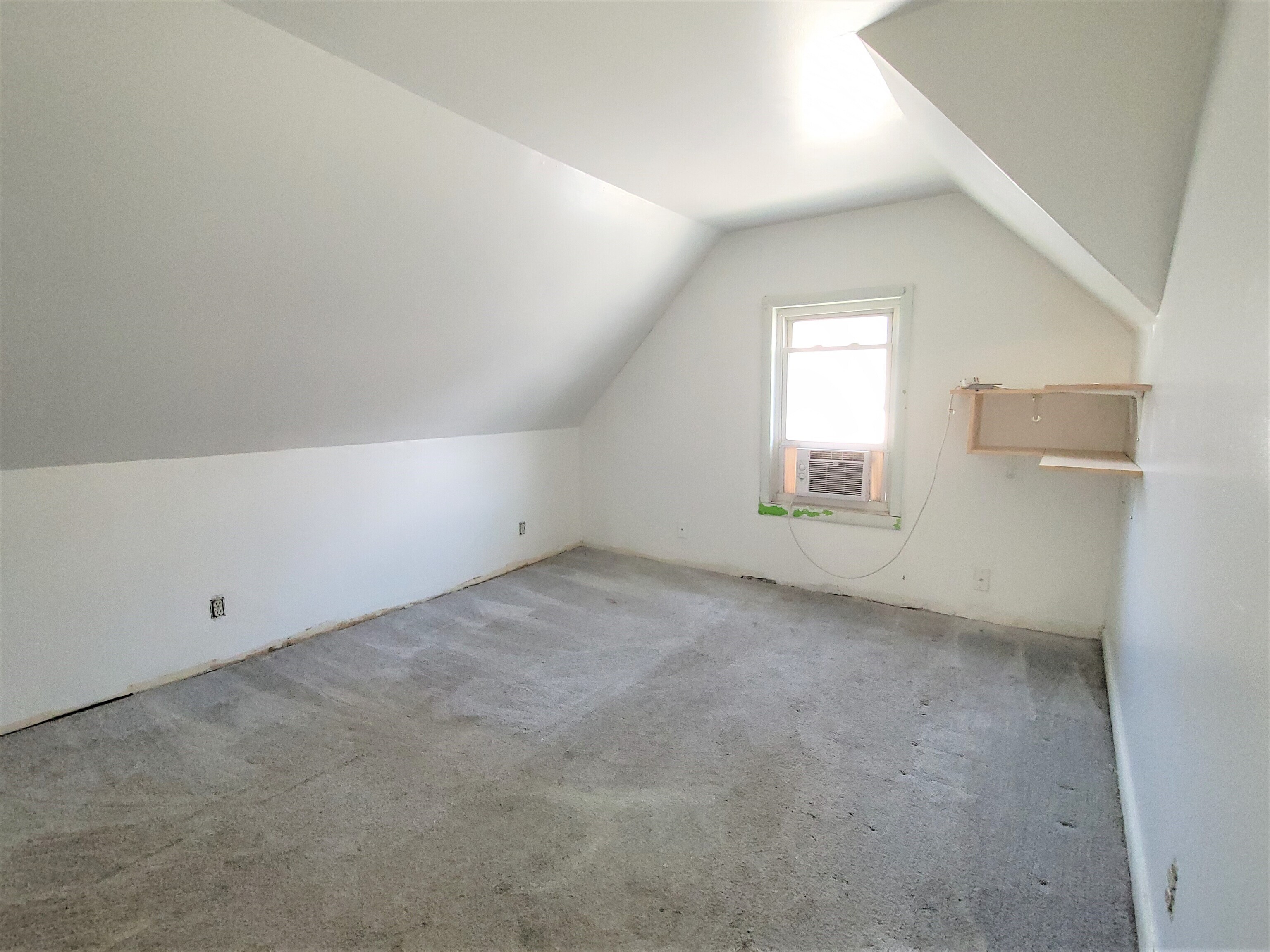 465 W Franklin Street